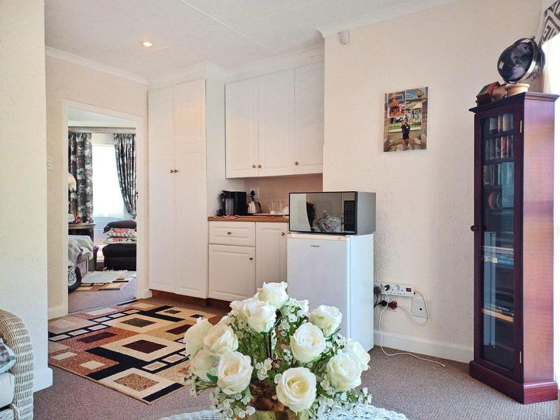 5 Bedroom Property for Sale in Outeniqua Strand Western Cape
